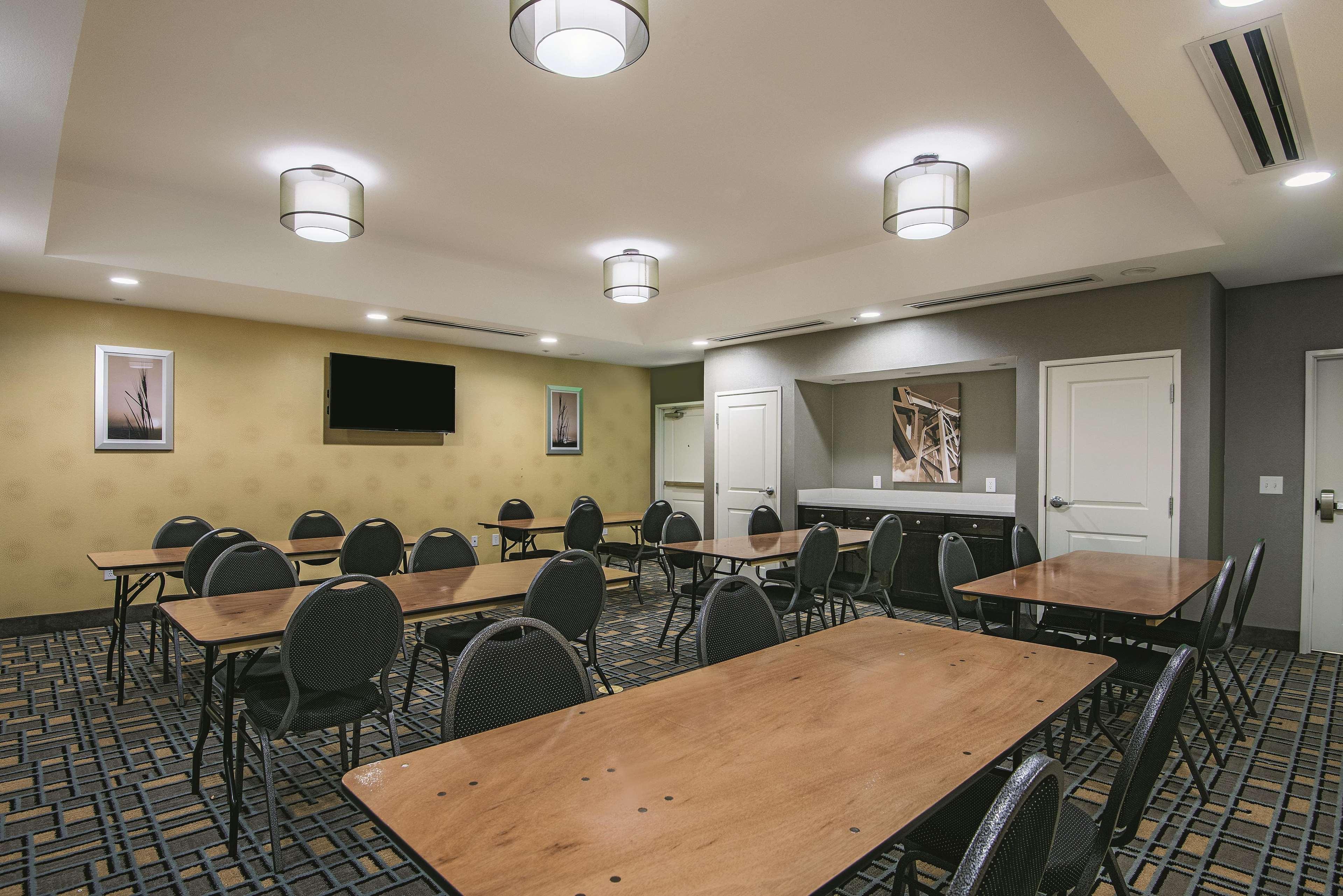 La Quinta By Wyndham Karnes City - Kenedy Exterior photo